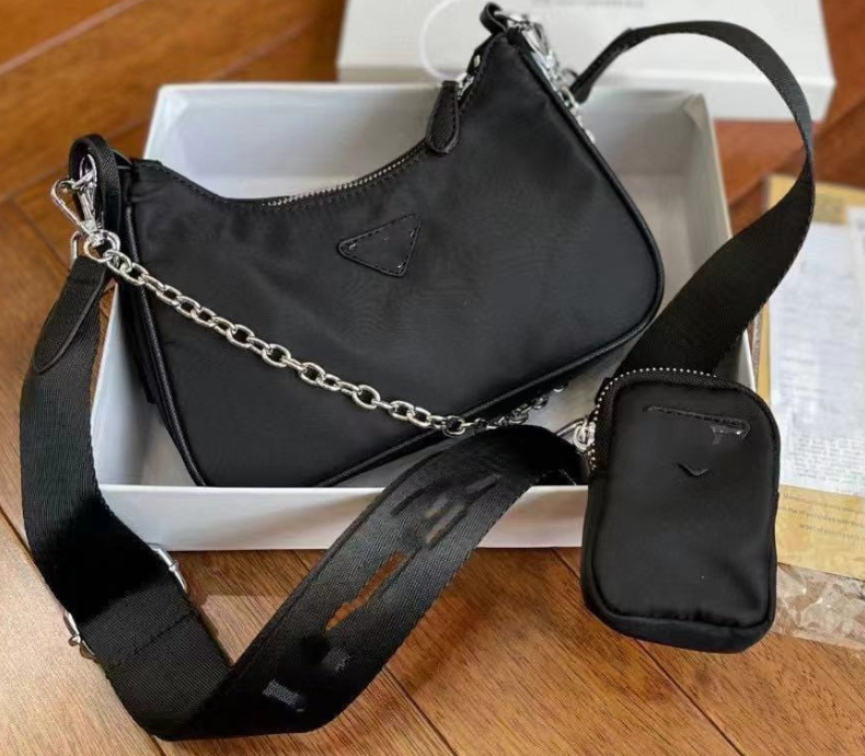 Bolso simple hombro negro